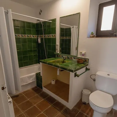 Πανσιόν La Riera De 3*